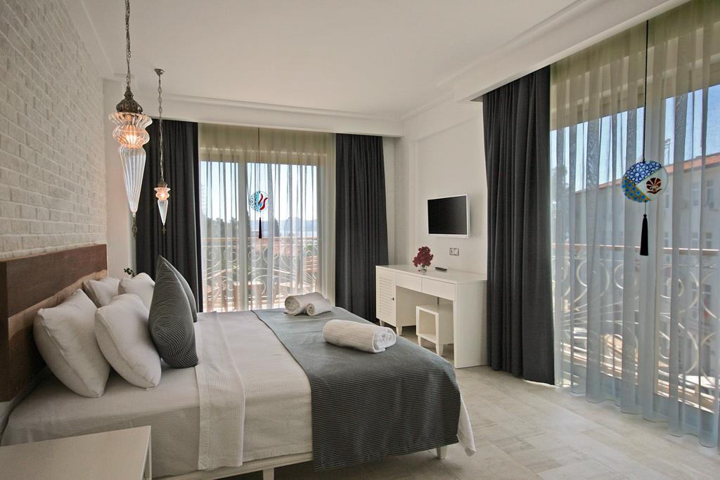 Arnna Hotel Kaş Ngoại thất bức ảnh
